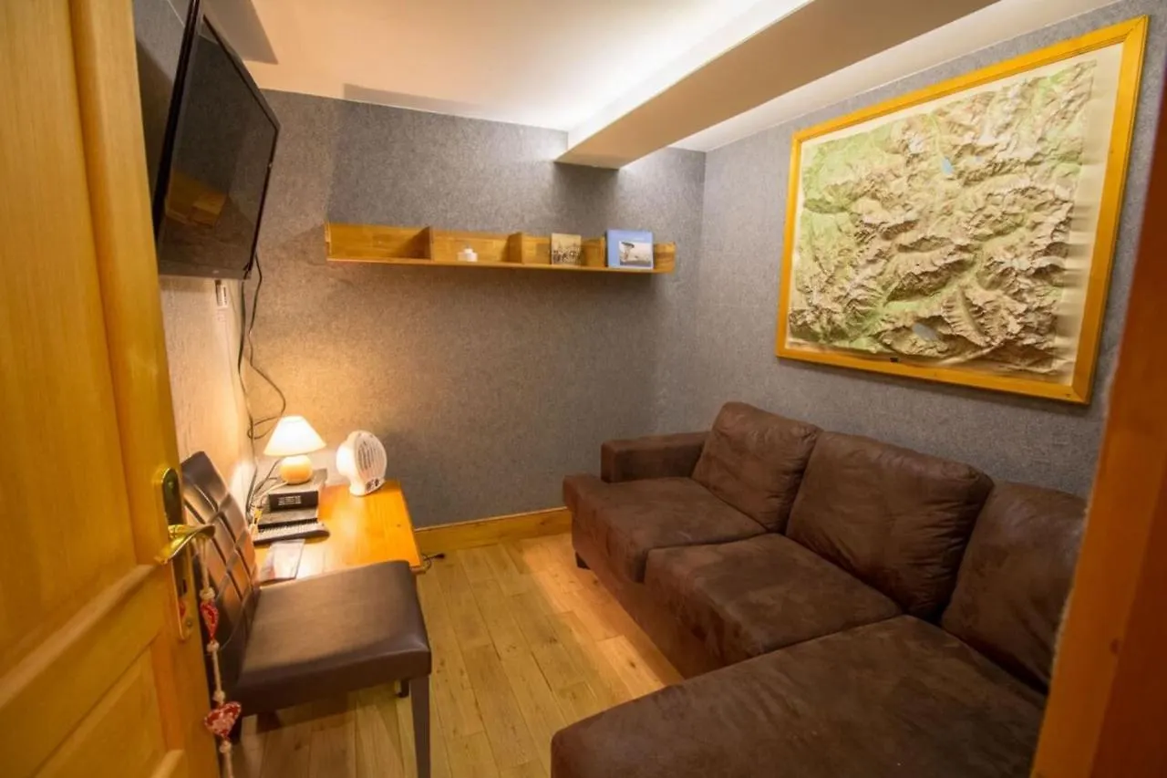 Chalet Clearmount With Spa Μεριμπέλ Γαλλία